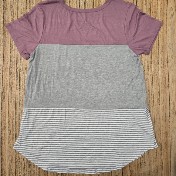 Hanes‎ Women's Purple and Gray Colorblock Top - Picture 8 of 9